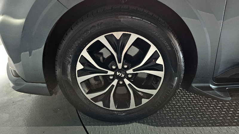 car KIA Carnival id23726 photo #5