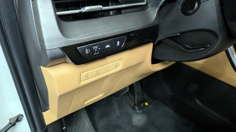 car KIA Carnival id23737 photo #16