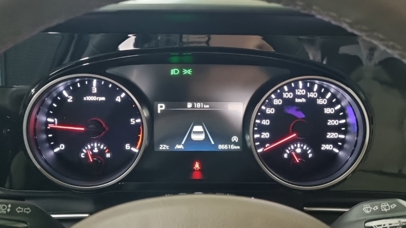 car KIA Carnival id23738 photo #7