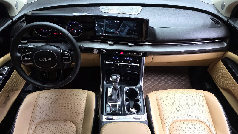 car KIA Carnival id23739 photo #7