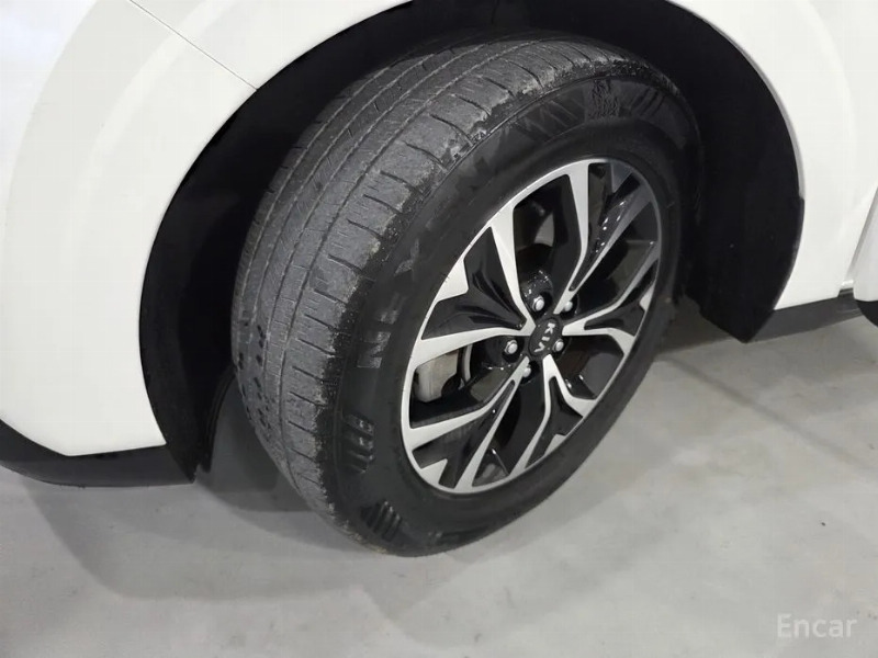 car KIA Carnival id23755 photo #17