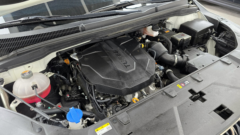 car KIA Carnival id23761 photo #6