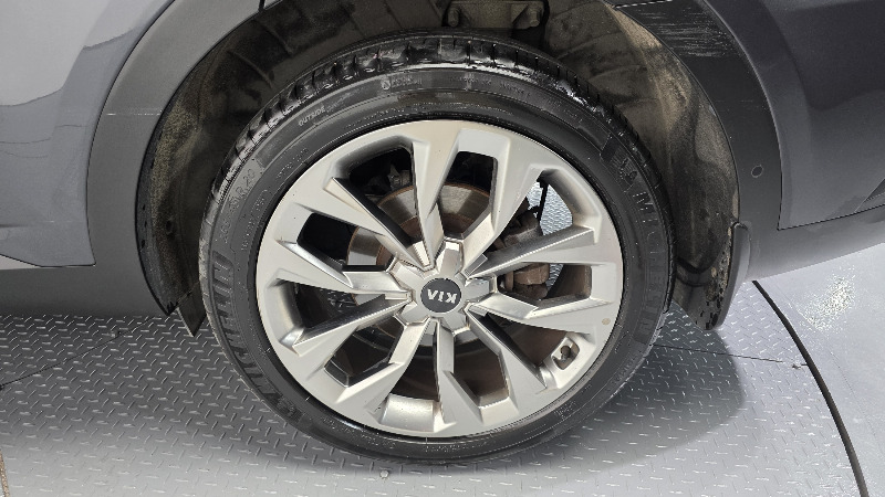 car KIA Sorento id23921 photo #5