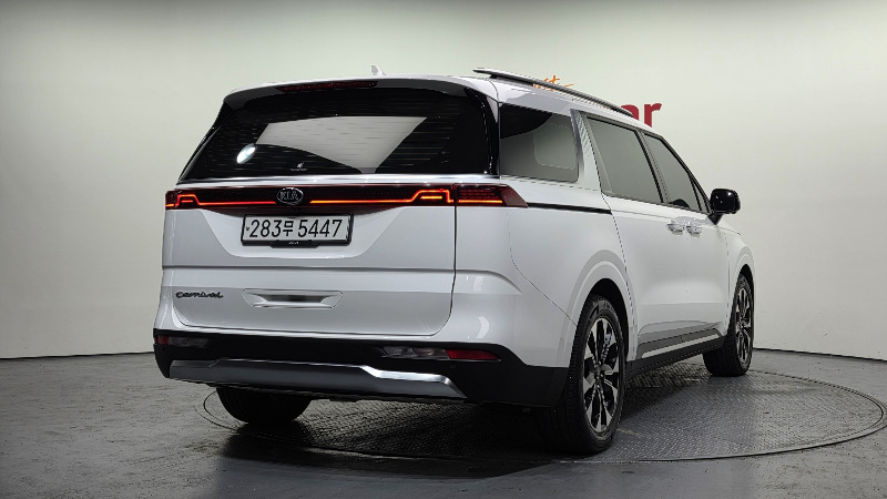 car KIA Carnival id24061 photo #2