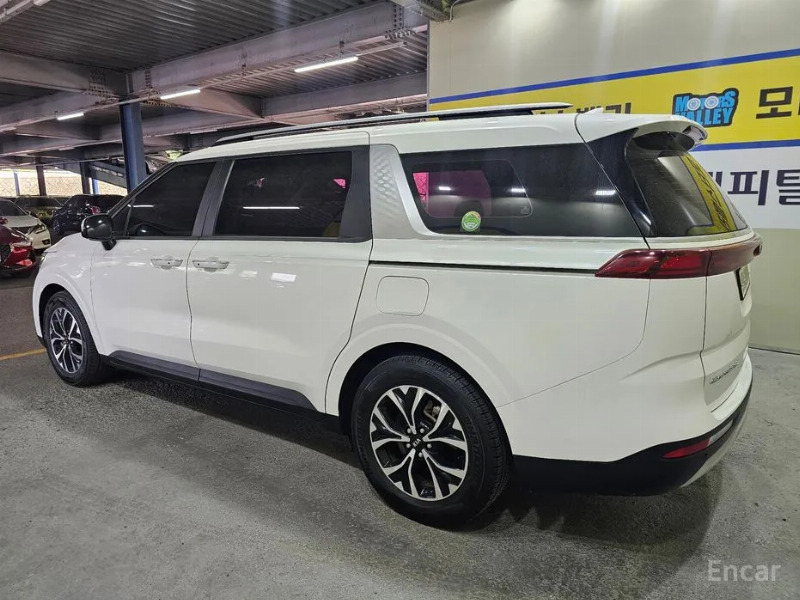 car KIA Carnival id24063 photo #3
