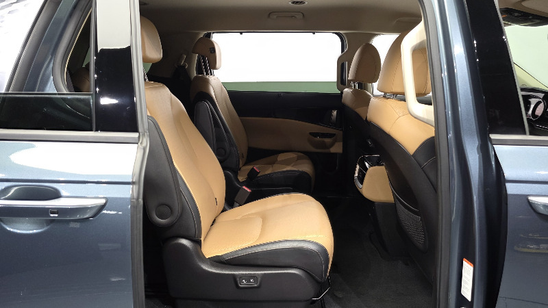 car KIA Carnival id24082 photo #11