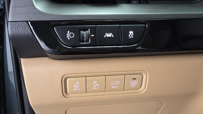 car KIA Carnival id24082 photo #18