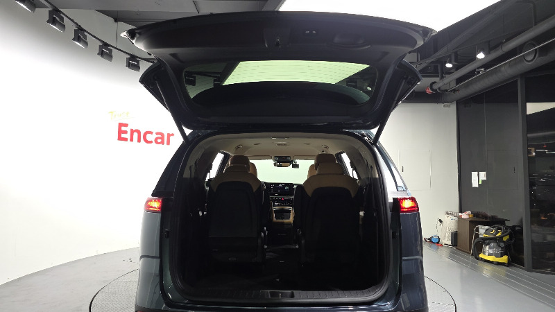 car KIA Carnival id24082 photo #20