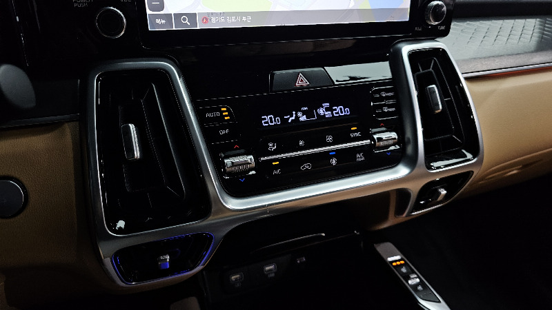 car KIA Sorento id24095 photo #17