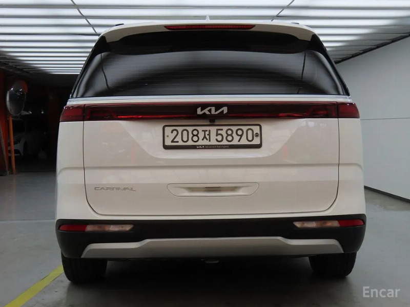 car KIA Carnival id24105 photo #3