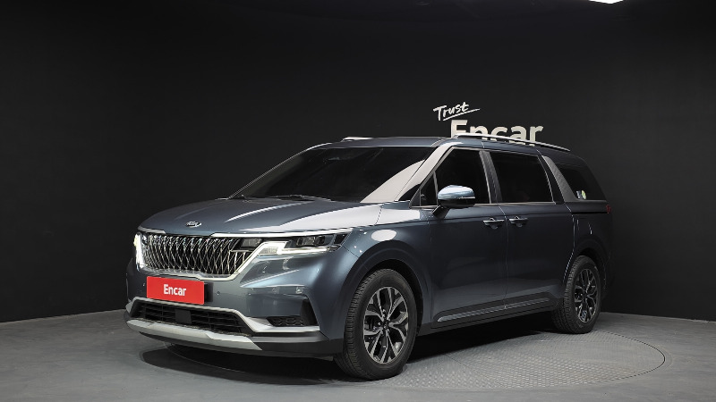 car KIA Carnival id24126 main photo