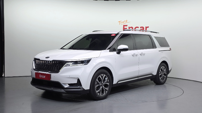 car KIA Carnival id24128 main photo
