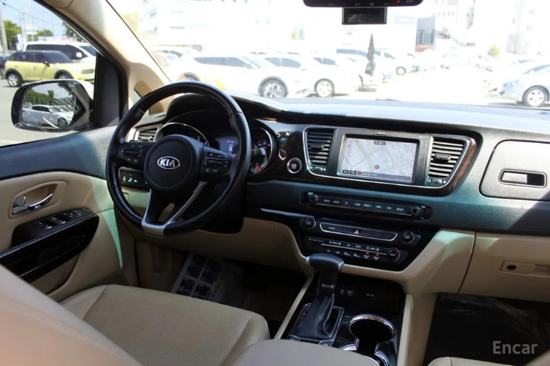 car KIA Carnival id24148 photo #7