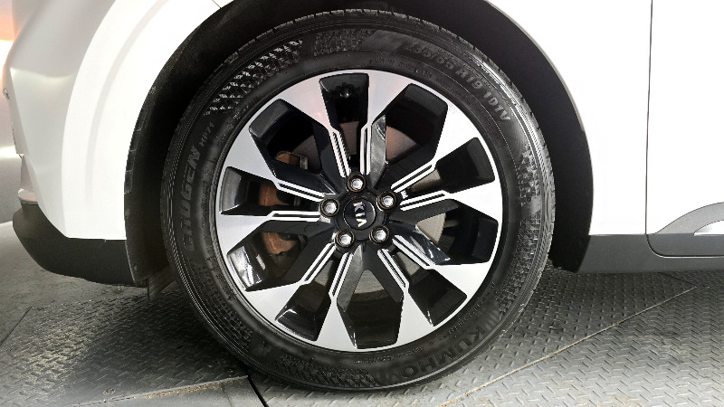 car KIA Carnival id24169 photo #5