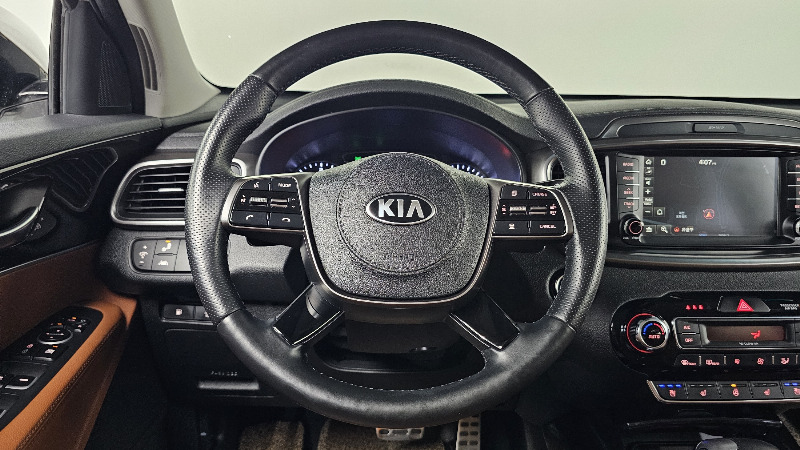 car KIA Sorento id24209 photo #14