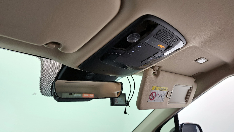 car KIA Carnival id24371 photo #17