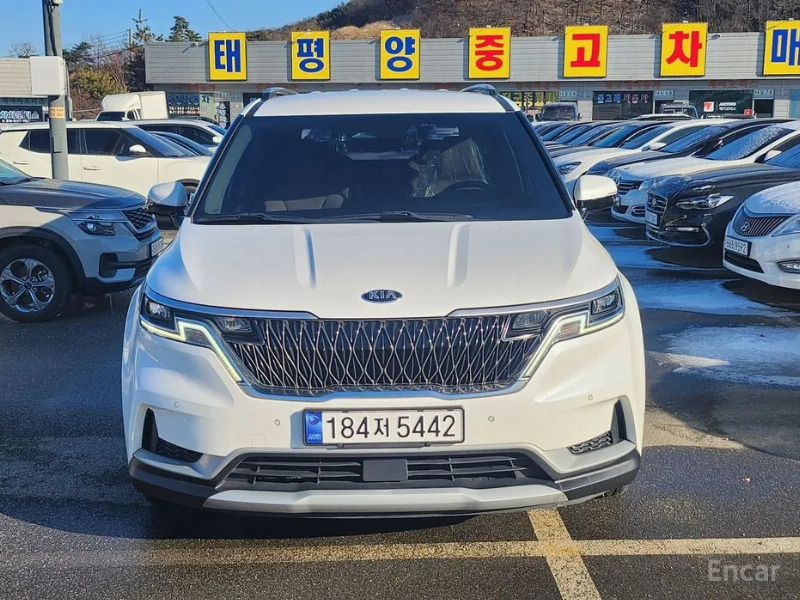 car KIA Carnival id24407 main photo