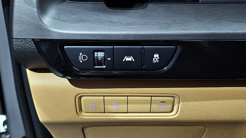 car KIA Carnival id24461 photo #14