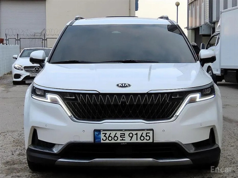 car KIA Carnival id24462 main photo