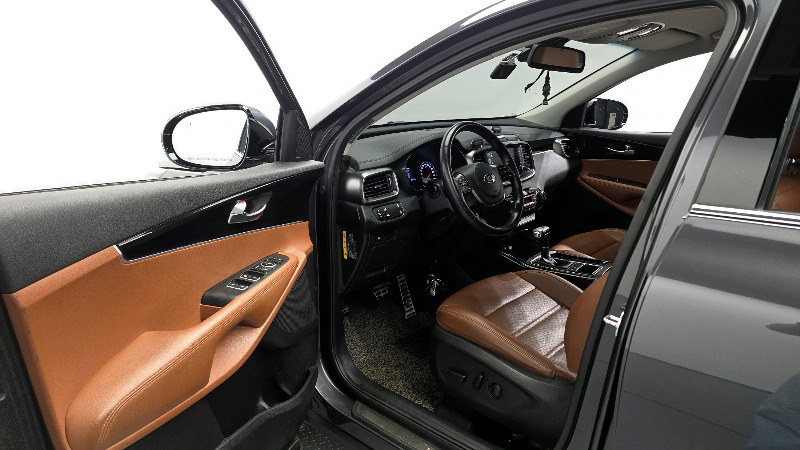 car KIA Sorento id24681 photo #10