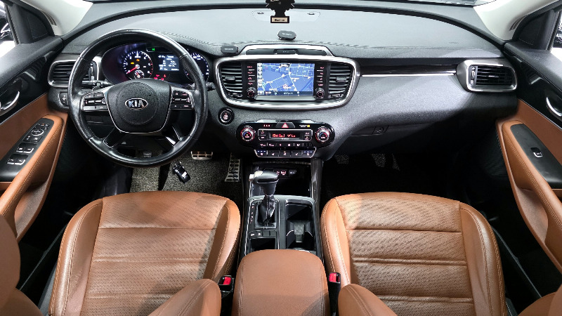 car KIA Sorento id24681 photo #7