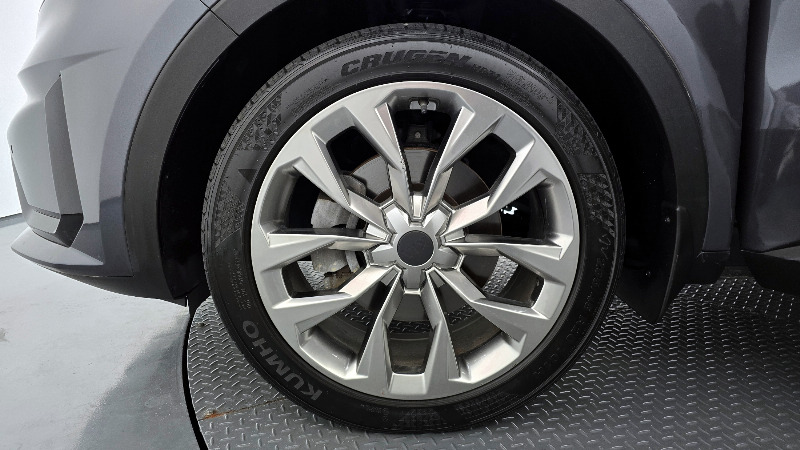 car KIA Sorento id24703 photo #5