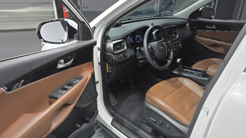 car KIA Sorento id24744 photo #11