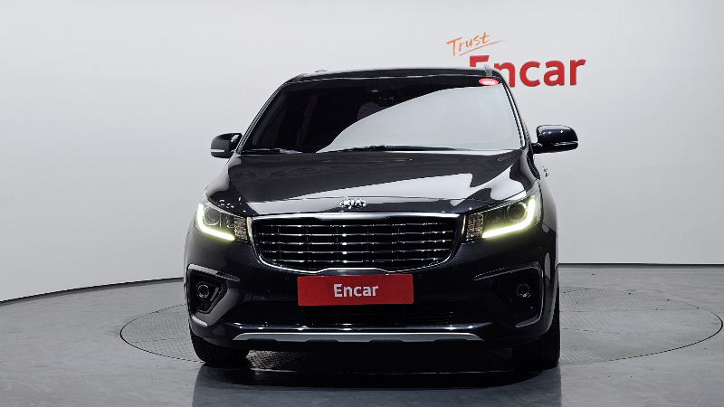 car KIA Carnival id24834 photo #3