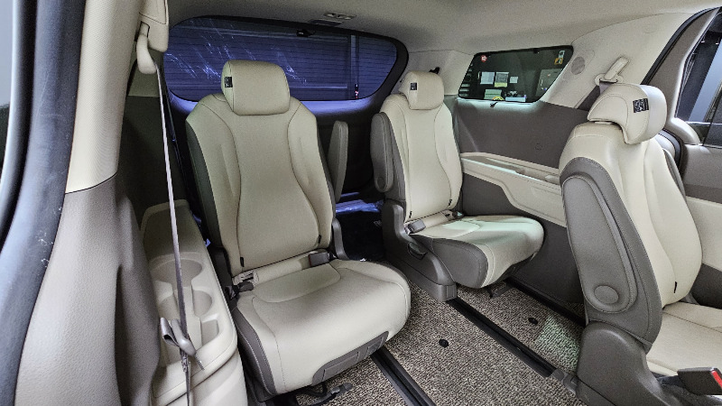 car KIA Carnival id24862 photo #13