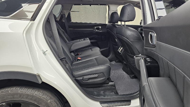 car KIA Sorento id24933 photo #12