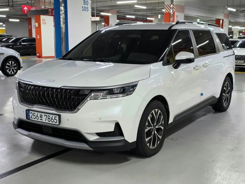 car KIA Carnival id25093 main photo