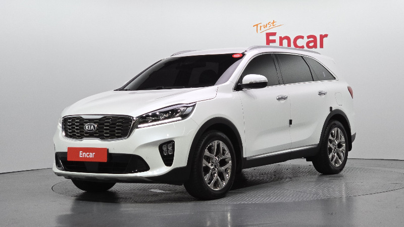 car KIA Sorento id25136 main photo