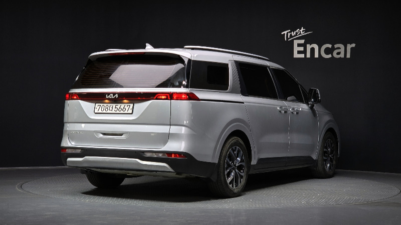 car KIA Carnival id25236 photo #2