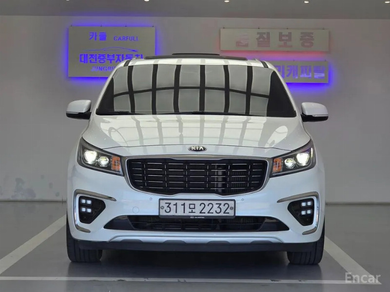 car KIA Carnival id25308 main photo