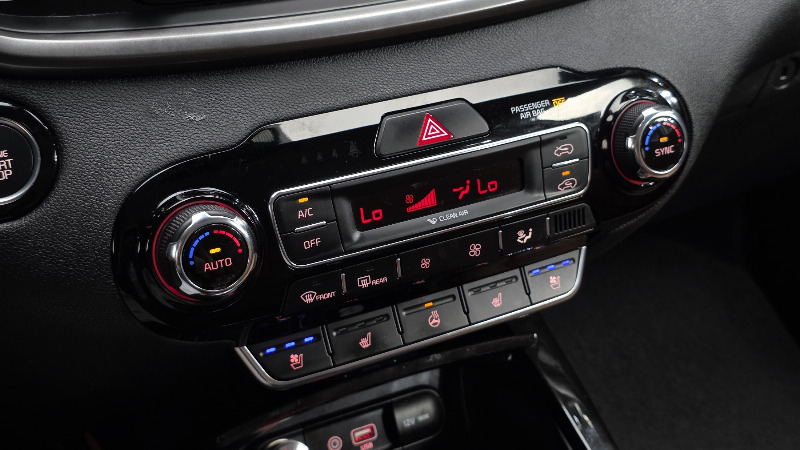 car KIA Sorento id25323 photo #18