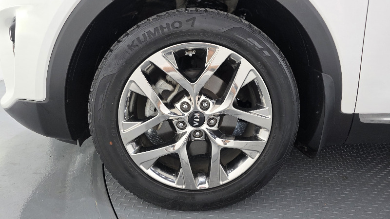 car KIA Sorento id25323 photo #5