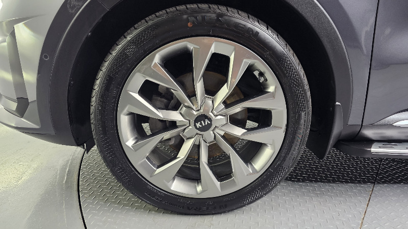 car KIA Sorento id25493 photo #5