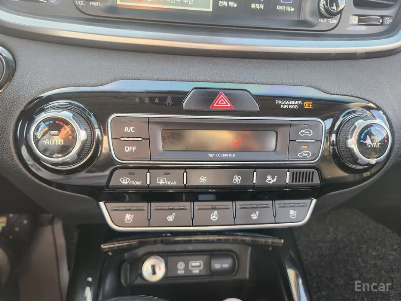 car KIA Sorento id25529 photo #11