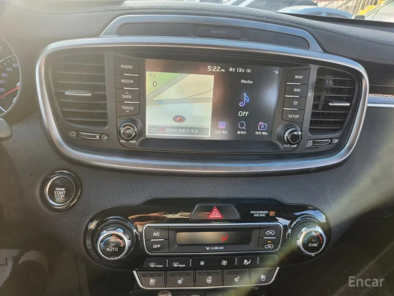 car KIA Sorento id25529 photo #8