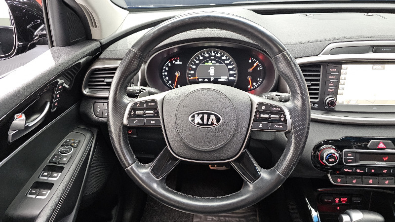 car KIA Sorento id25642 photo #13