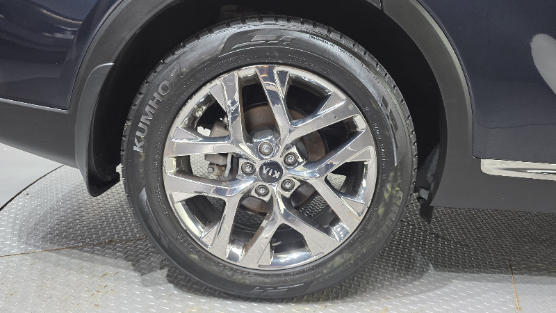 car KIA Sorento id25643 photo #5