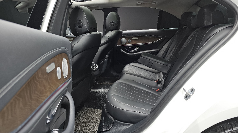 car Mercedes Benz E Class id25646 photo #11