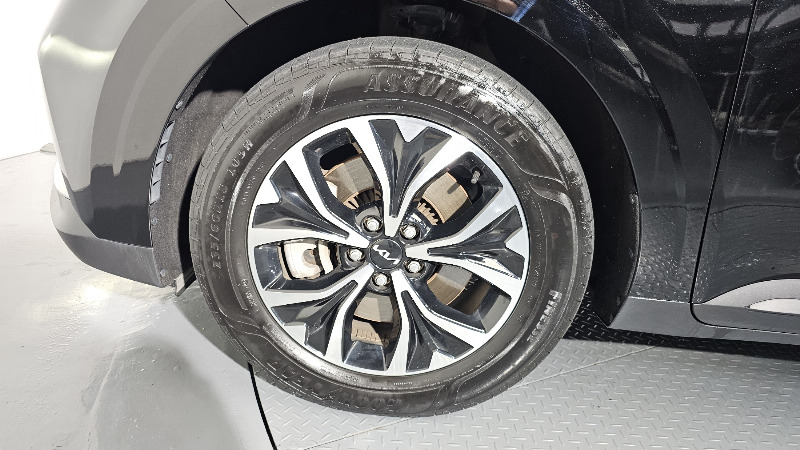 car KIA Carnival id25739 photo #5