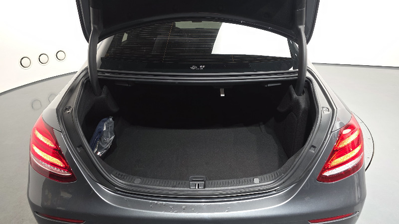car Mercedes Benz E Class id25775 photo #17
