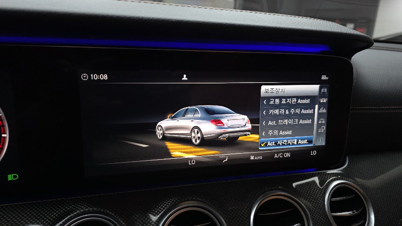 car Mercedes Benz E Class id25802 photo #16