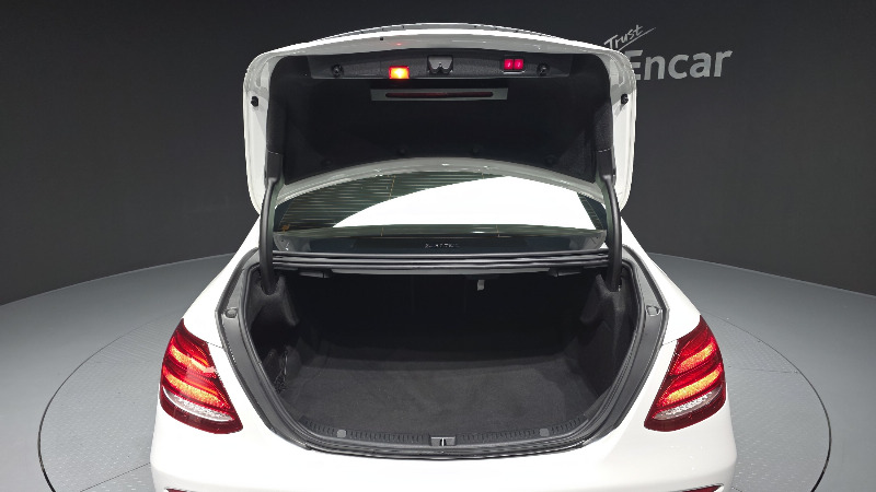 car Mercedes Benz E Class id25802 photo #20