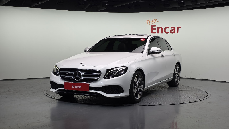 car Mercedes Benz E Class id25810 main photo
