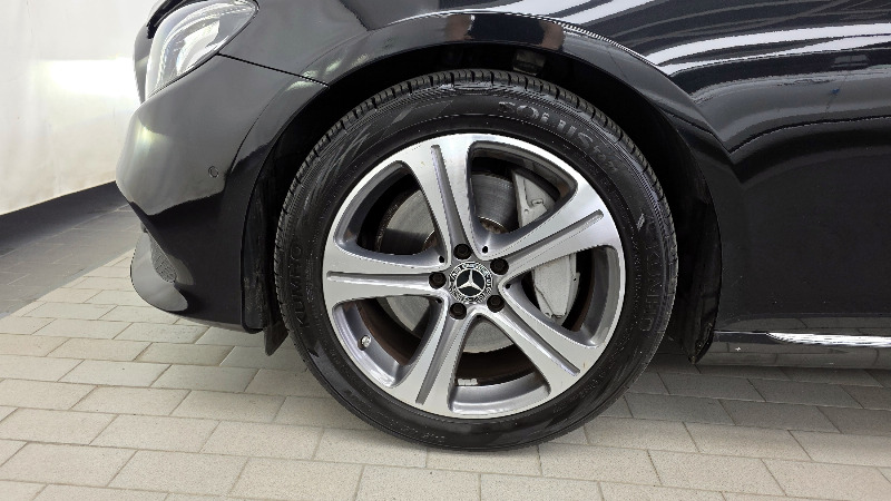 car Mercedes Benz E Class id25826 photo #5