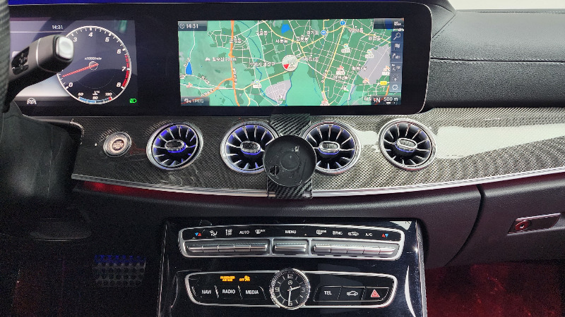 car Mercedes Benz E Class id25836 photo #15