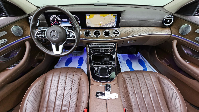 car Mercedes Benz E Class id25856 photo #7